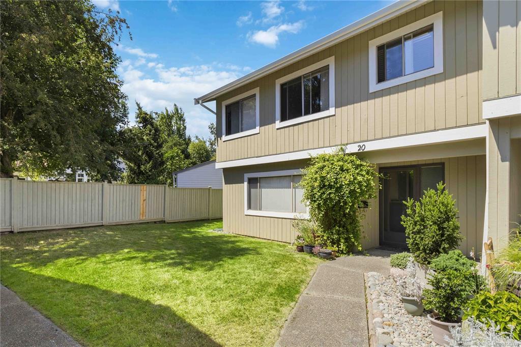 Fifth View of 2020 White Birch Rd, Sidney, BC, V8L 2R1