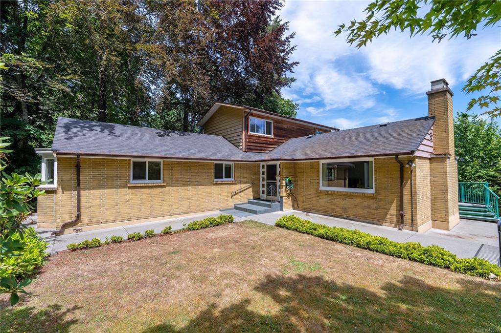Third View of 5349 Alderley Rd, Saanich, BC, V8Y 1X9