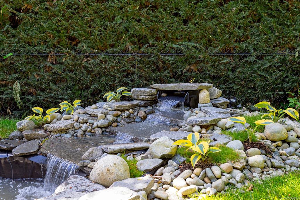 Third View of 2044 Rivers Crossing, Highlands, BC, V9B 0S6