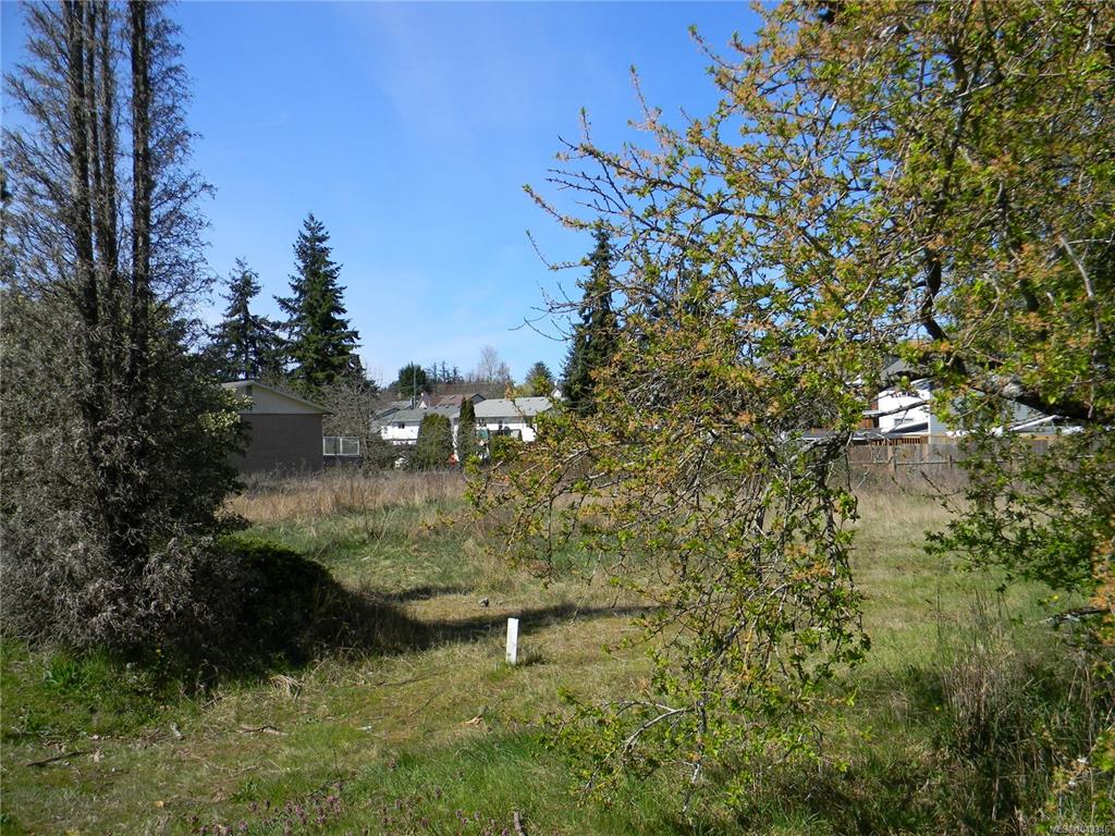 Second View of 2202 Meredith Rd, Nanaimo, BC, V9S 2N3