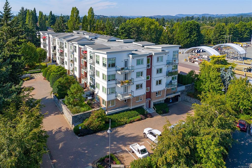 Second View of 4394 West Saanich Rd, Saanich, BC, V8Z 3E9