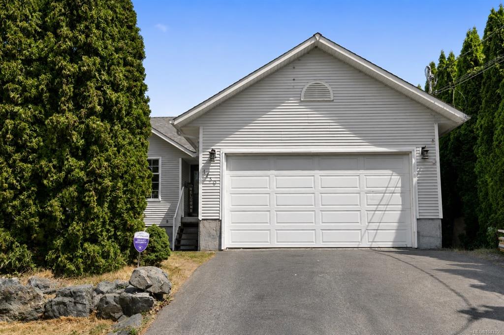Fourth View of 1730 Jingle Pot Rd, Nanaimo, BC, V9R 6H1