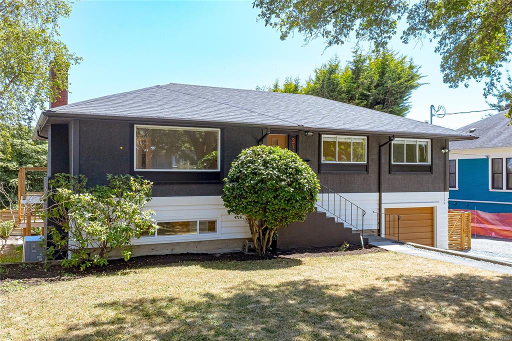 Fourth View of 3145 Balfour Ave, Victoria, BC, V9A 1R9