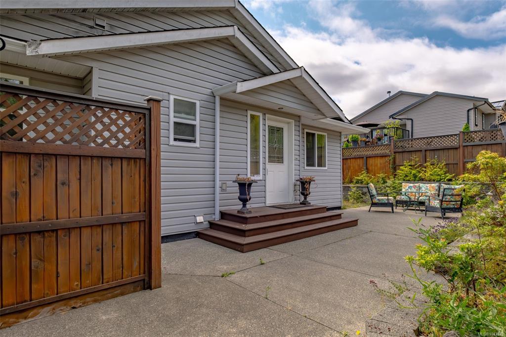 Third View of 1731 Dars Pl, Little Qualicum River Village, Qualicum Beach, BC, V9K 2S3