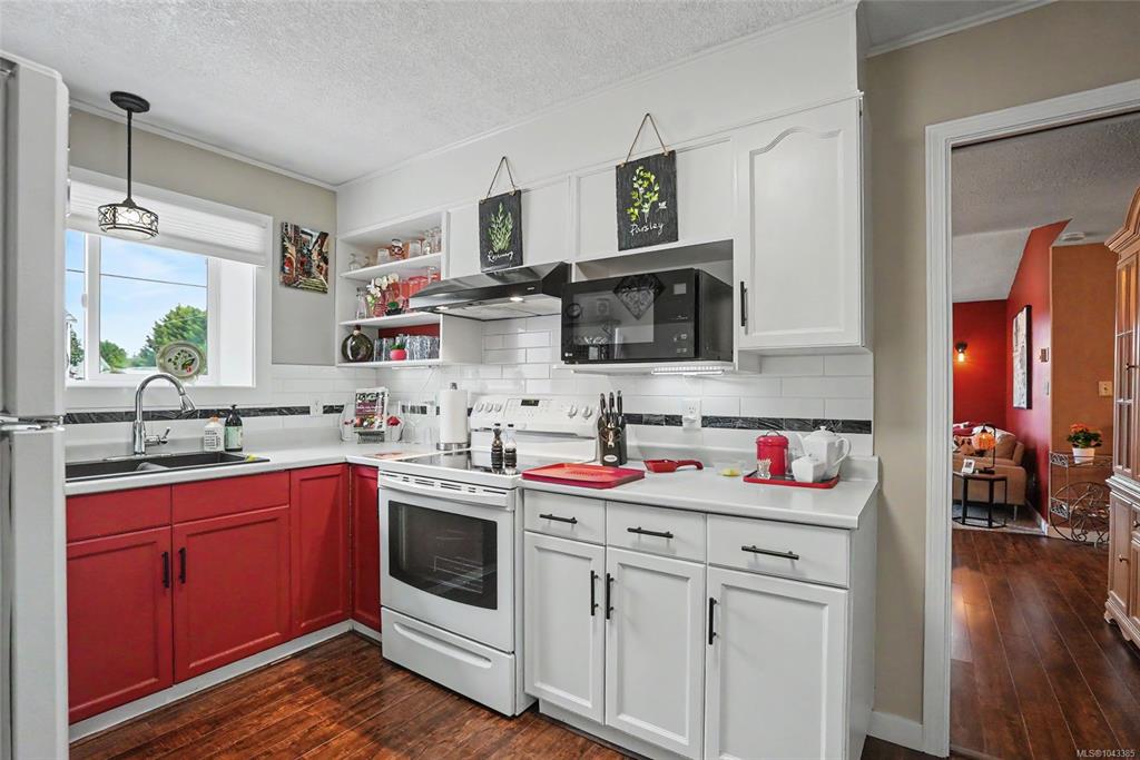 Fourth View of 2195 Tulsa Rd, Nanaimo, BC, V9S 5S2