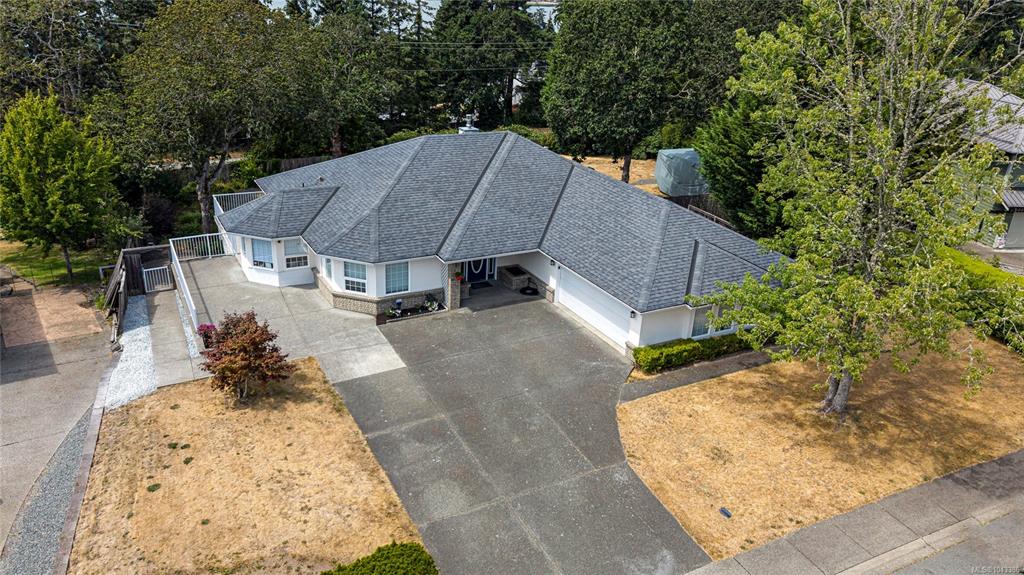 6037 Stonehouse Pl, 1043386, BC,