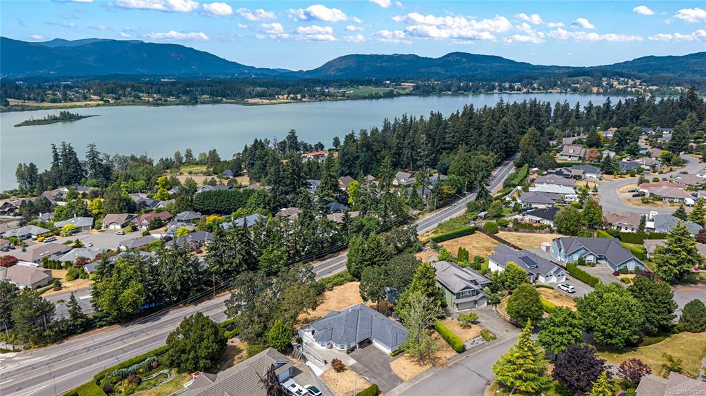 Fifth View of 6037 Stonehouse Pl, Duncan, BC, V9L 5M8