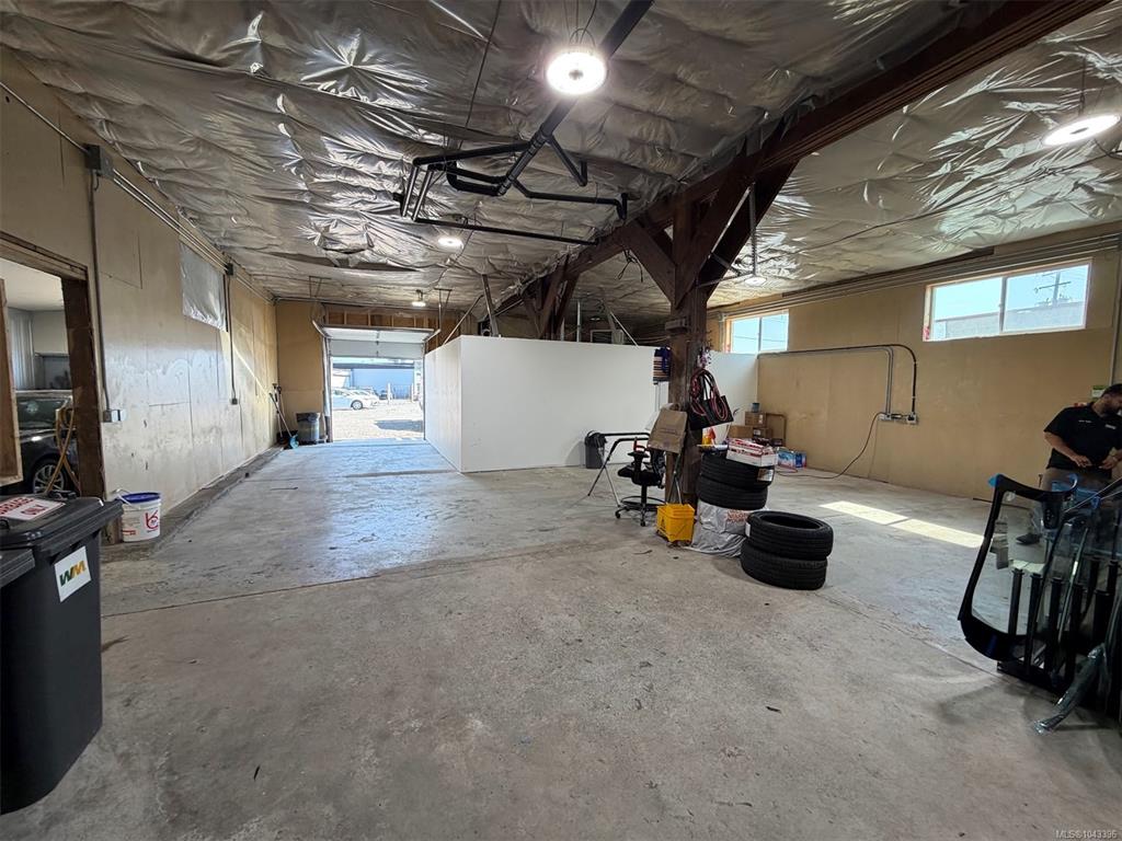Fourth View of 565 Alpha St, Victoria, BC, V8Z 1B4