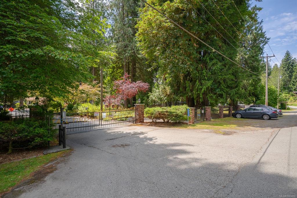 Fourth View of 10324 Lakeshore Rd, Port Alberni, BC, V9Y 8Z6