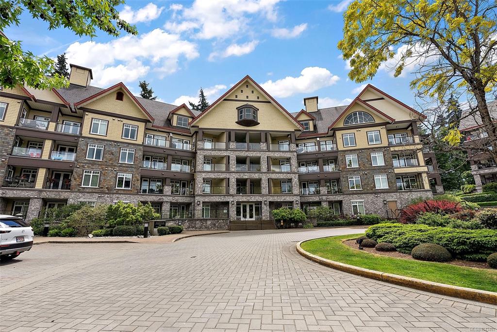 1375 Bear Mountain Pkwy, 1043407, BC,