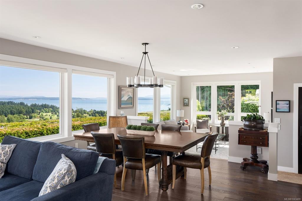Fifth View of 5256 Del Monte Ave, Saanich, BC, V8Y 1X2