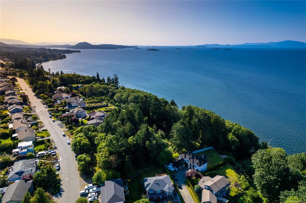 Fifth View of 6208 Icarus Dr, Nanaimo, BC, V9V 1B8