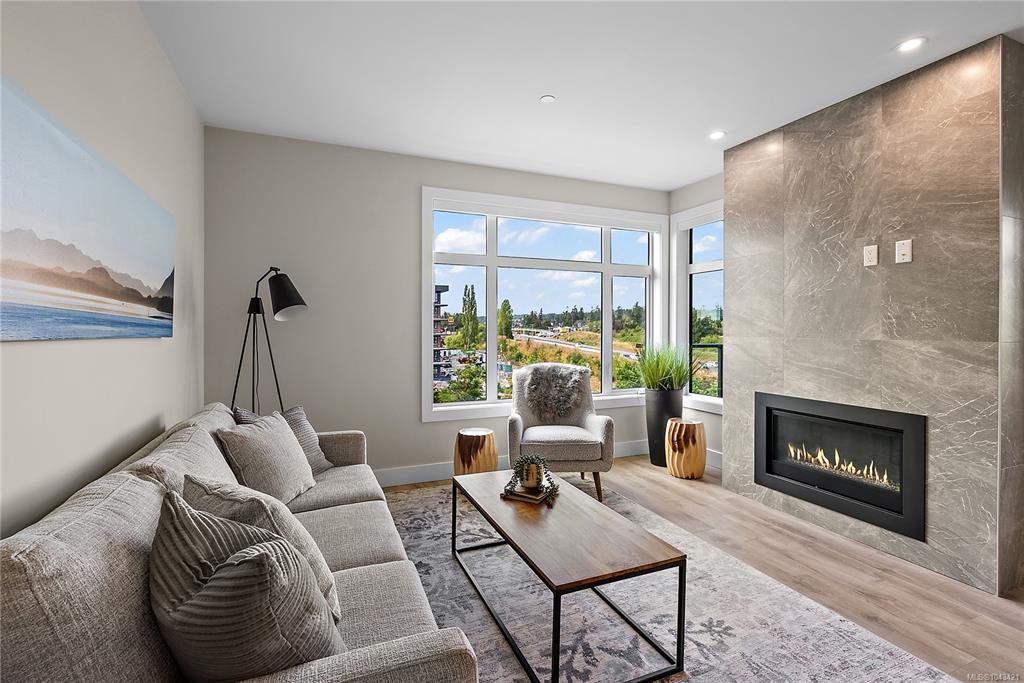 2520 Hackett Cres, 1043421, BC,
