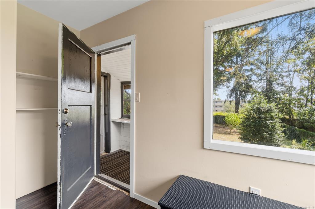 Fifth View of 308 Holly Ave, Nanaimo, BC, V9S 3M2