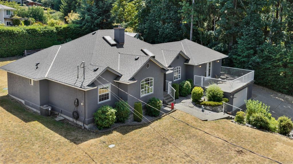 Third View of 1406 Donnay Dr, Duncan, BC, V9L 5R4