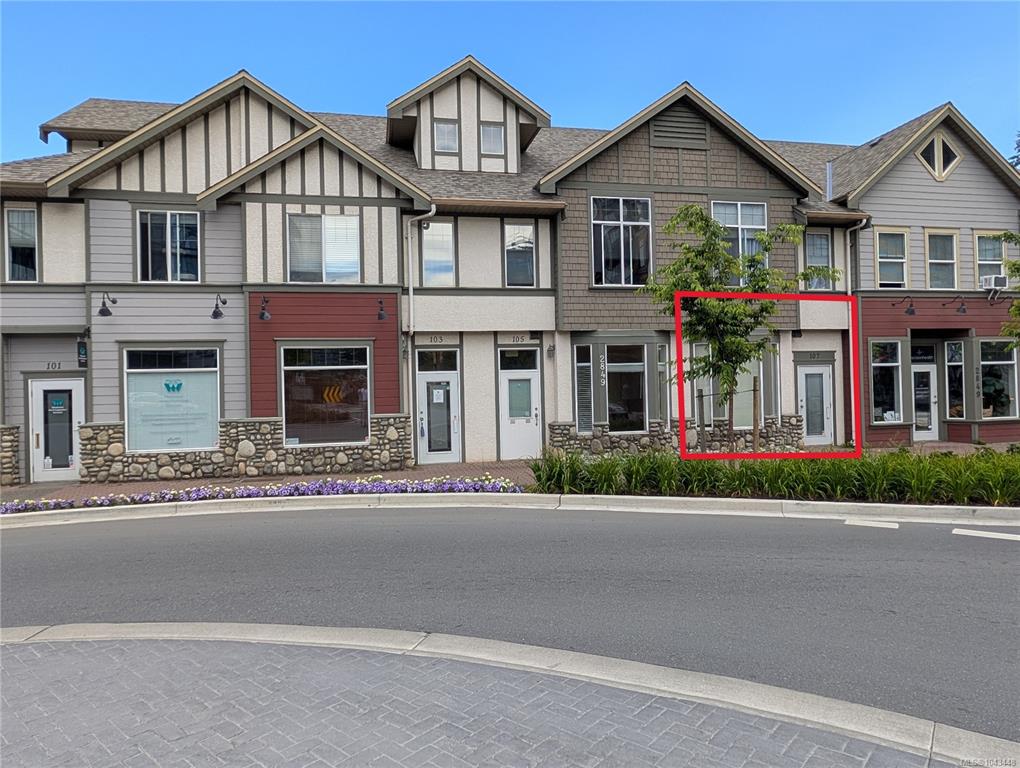 2849 Peatt Rd, 1043448, BC,