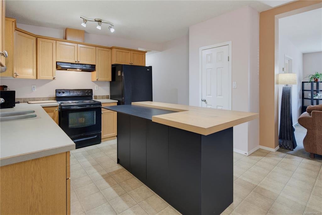 Fifth View of 1048 Fitzgerald Rd, Shawnigan Station, Shawnigan Lake, BC, V8H 2H8