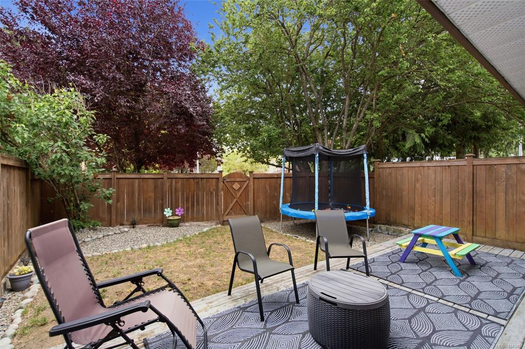 Third View of 267 Corfield St, Cedar Village, Parksville, BC, V9P 2H6
