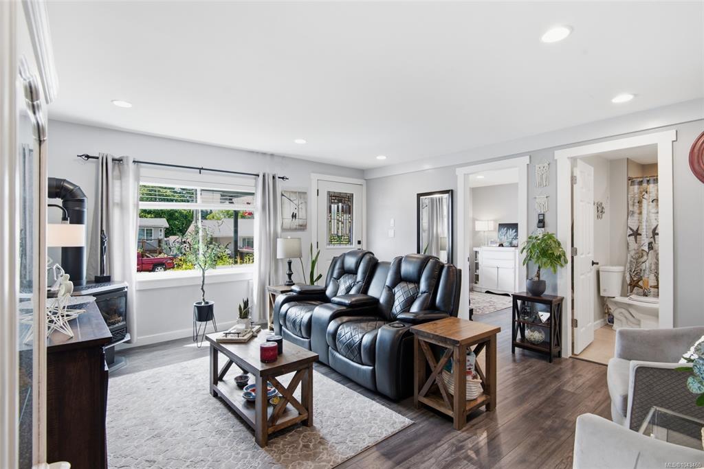 Fourth View of 4853 Gertrude St, Port Alberni, BC, V9Y 6K6