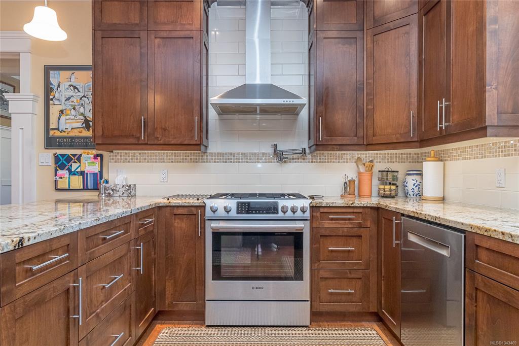 Fifth View of 817 Swettenham Pl, Ladysmith, BC, V9G 1A2