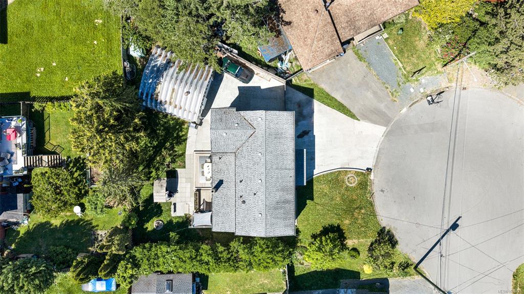 Fourth View of 3338 Glacier St, Duncan, BC, V9L 3Z8