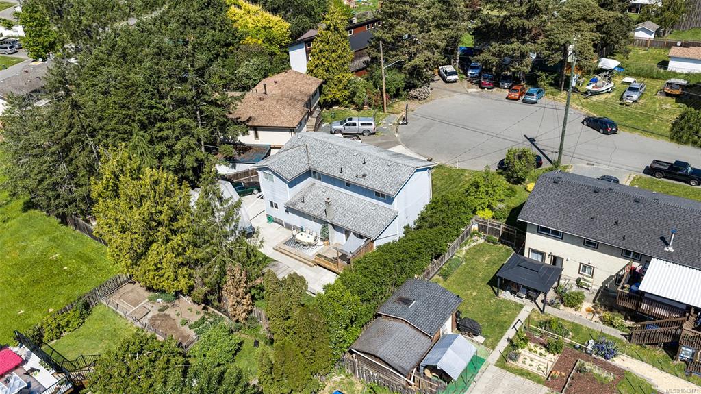 Fifth View of 3338 Glacier St, Duncan, BC, V9L 3Z8