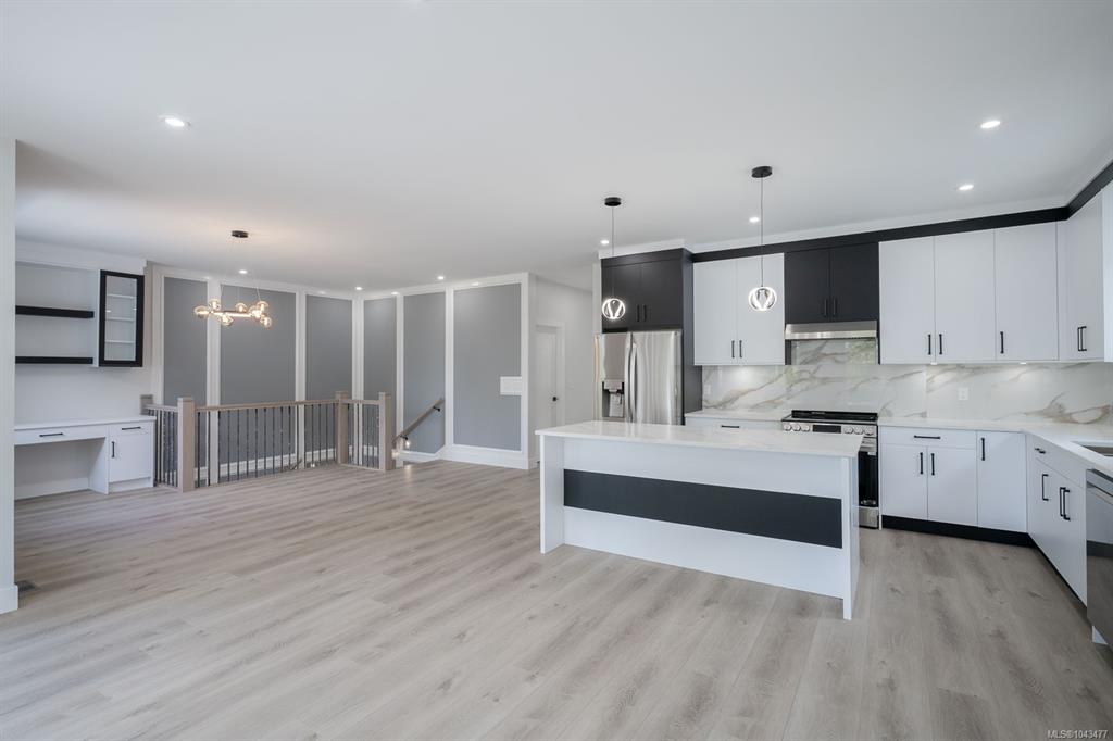 Fifth View of 351 Avaani Way, Nanaimo, BC, V9R 4J5