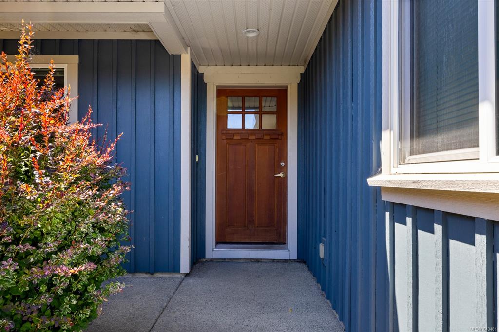 Third View of 1522 Regatta Pl, Cowichan Bay, BC, V0R 1N2