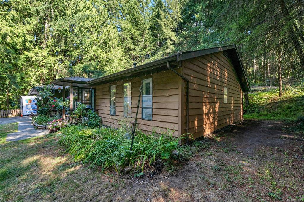 Fifth View of 2331 Renfrew Rd, Shawnigan Lake, BC, V8H 2E8