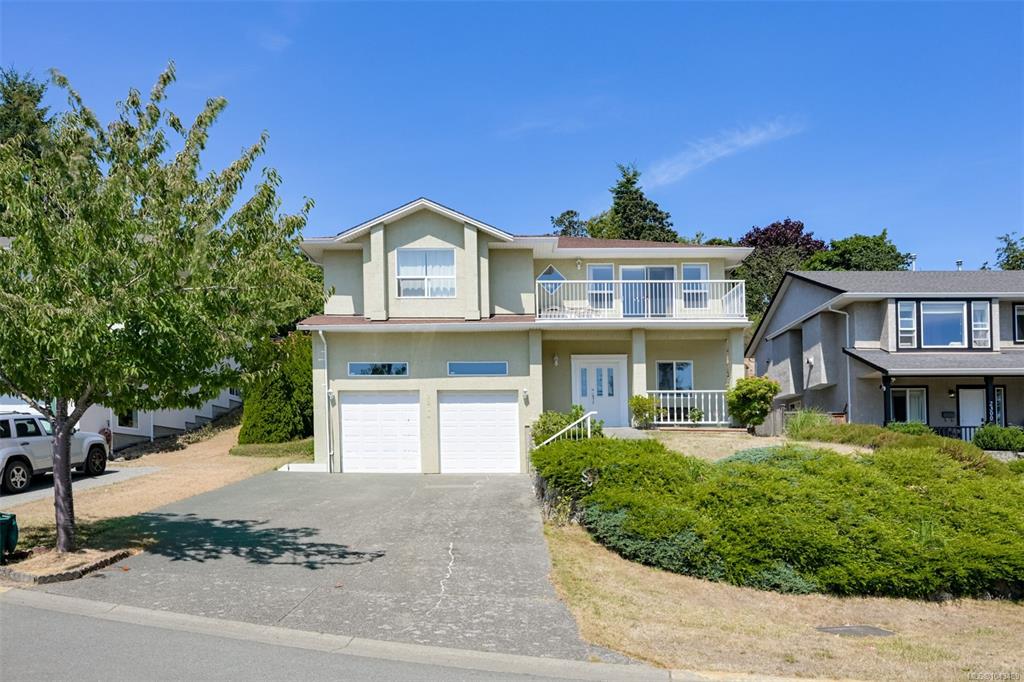 Second View of 2304 Kami Crt, View Royal, BC, V9E 1L3