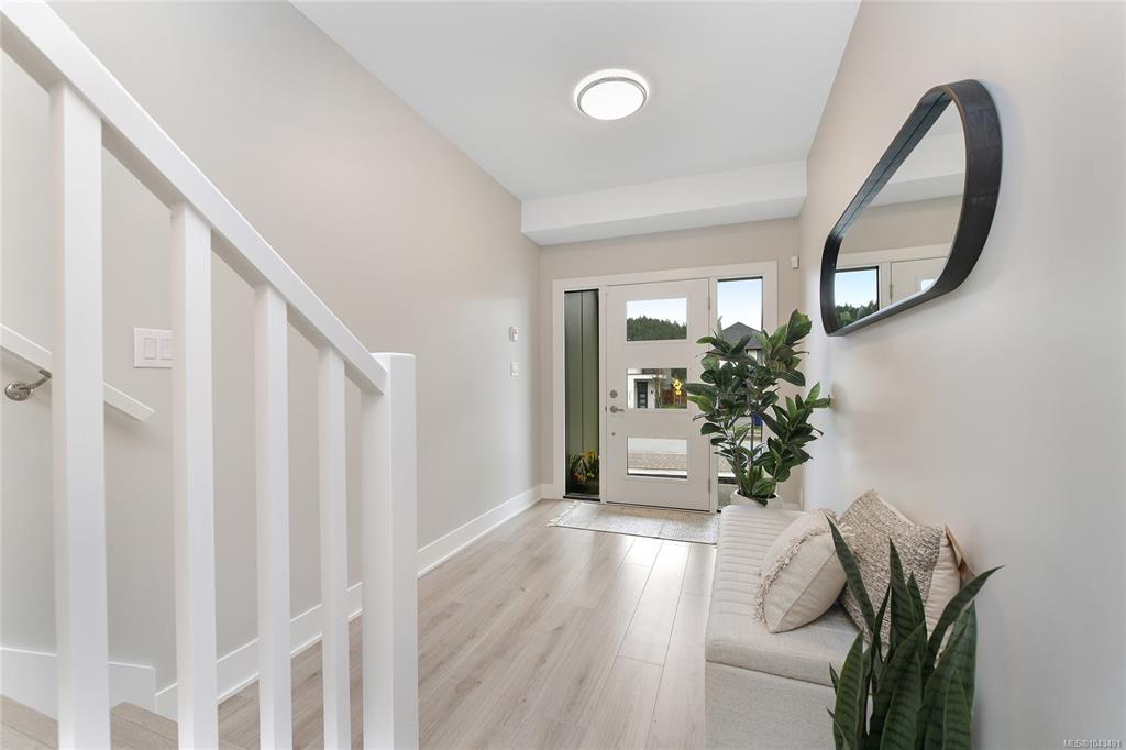 2950 Constellation Ave, 1043491, BC,