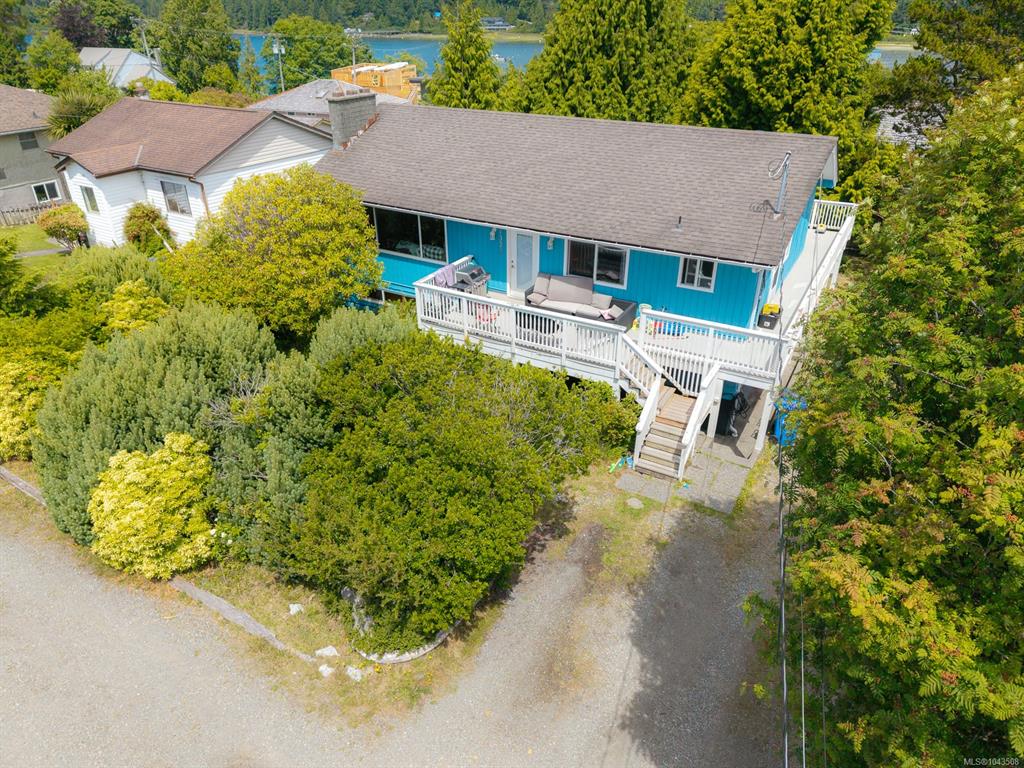 Second View of 1323 Helen St, Ucluelet, BC, V0R 3A0