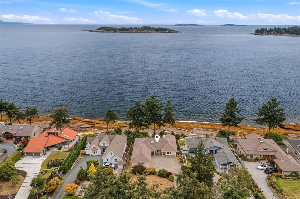 Third View of 1432 Madrona Dr, Nanoose Bay, BC, V9P 9C9