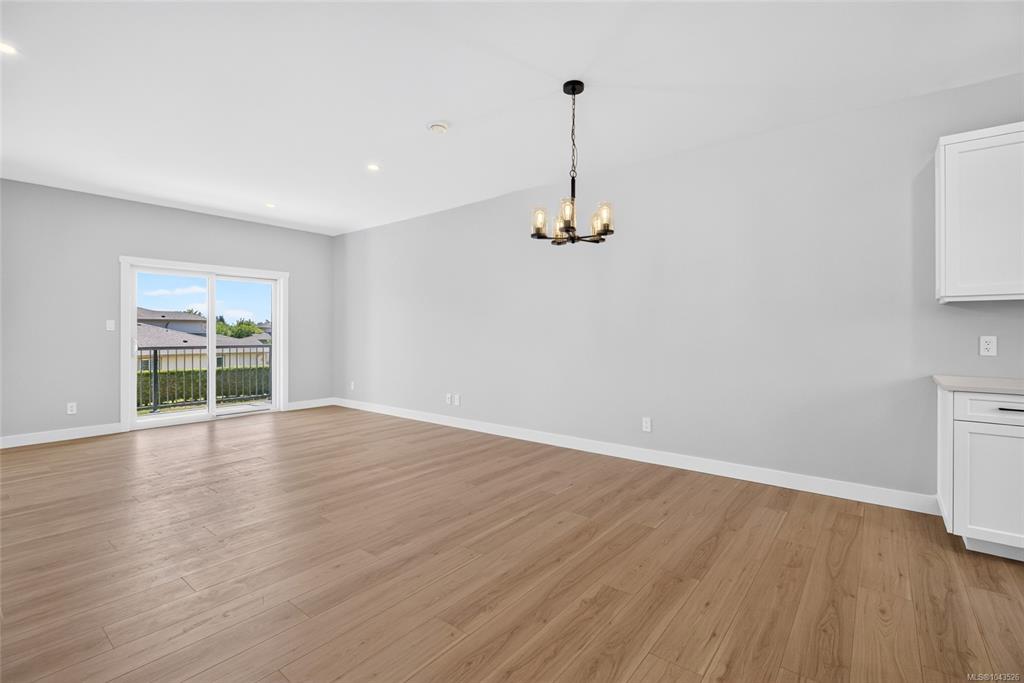Fifth View of 2016 Galerno Rd, Willow Crossing, Campbell River, BC, V9W 0A2