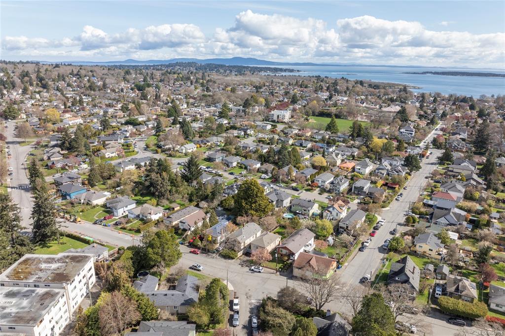 Fourth View of 2442 2462 Eastdowne Rd, Oak Bay, BC, V8R 5P8