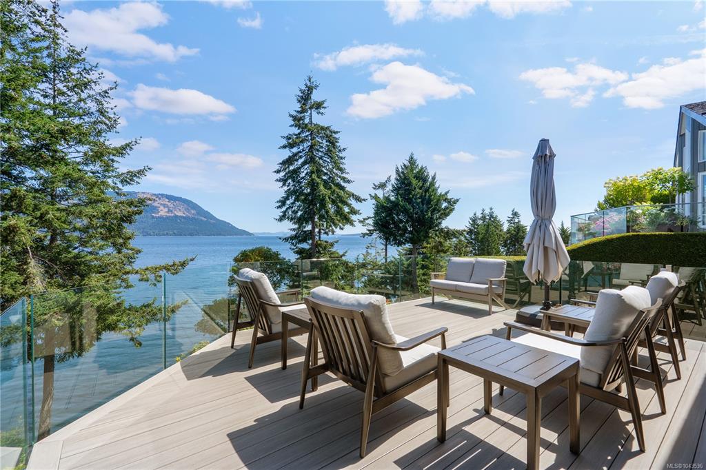 Third View of 209 Marine Dr, Arbutus Ridge, Cobble Hill, BC, V8H 0K8