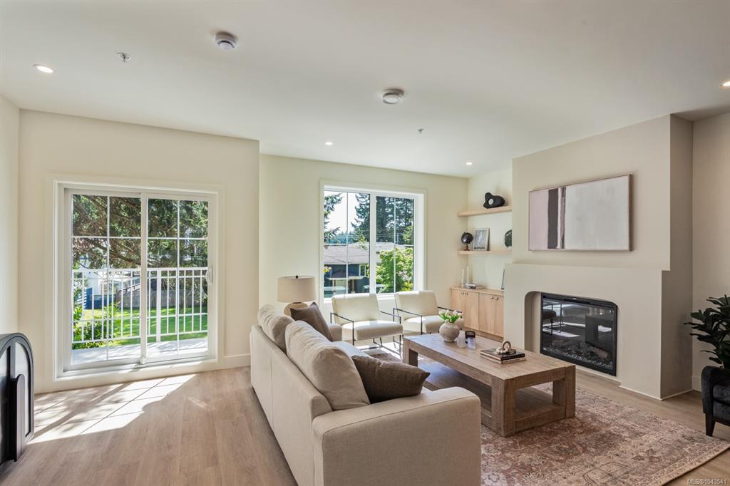 Third View of 2770 Vantilburg Cres, Fairway Gardens, Langford, BC, V9B 3K4