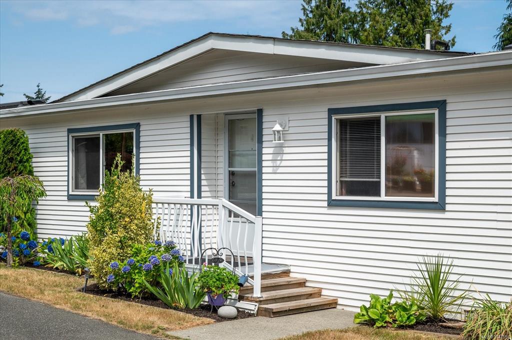 Fourth View of 1000 Chase River Rd, Petroglyph Mobile Home Park, Nanaimo, BC, V9R 6L8