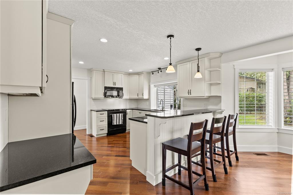 Fourth View of 91 Maryland Rd, Campbell River, BC, V9W 1V7