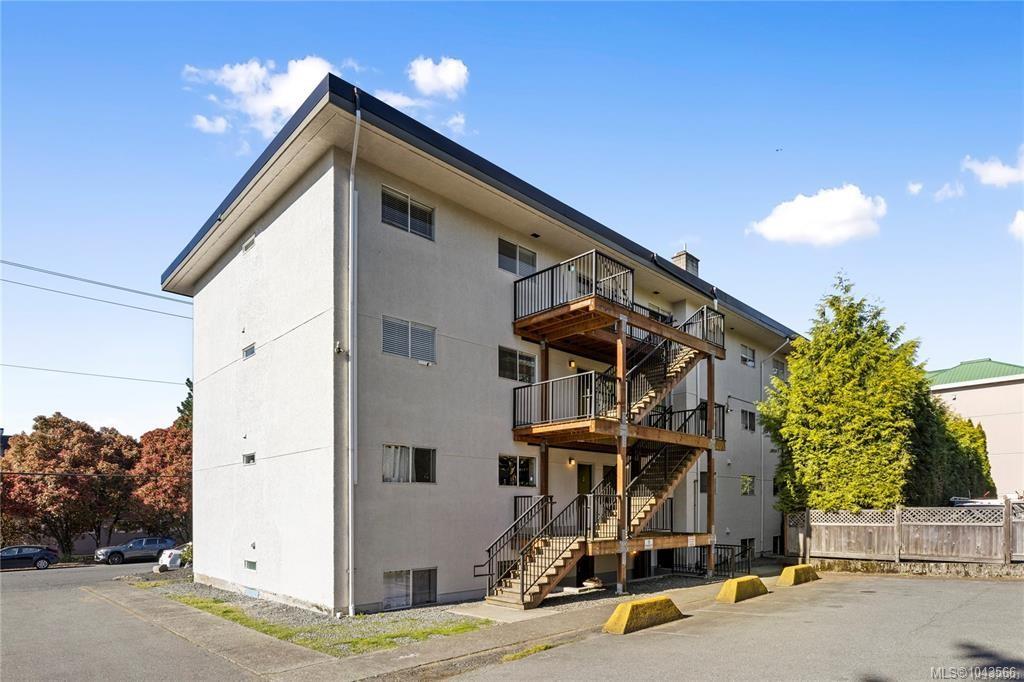 Third View of 1630 Crescent View Dr, CRESCENT VIEW, Nanaimo, BC, V9S 2N5