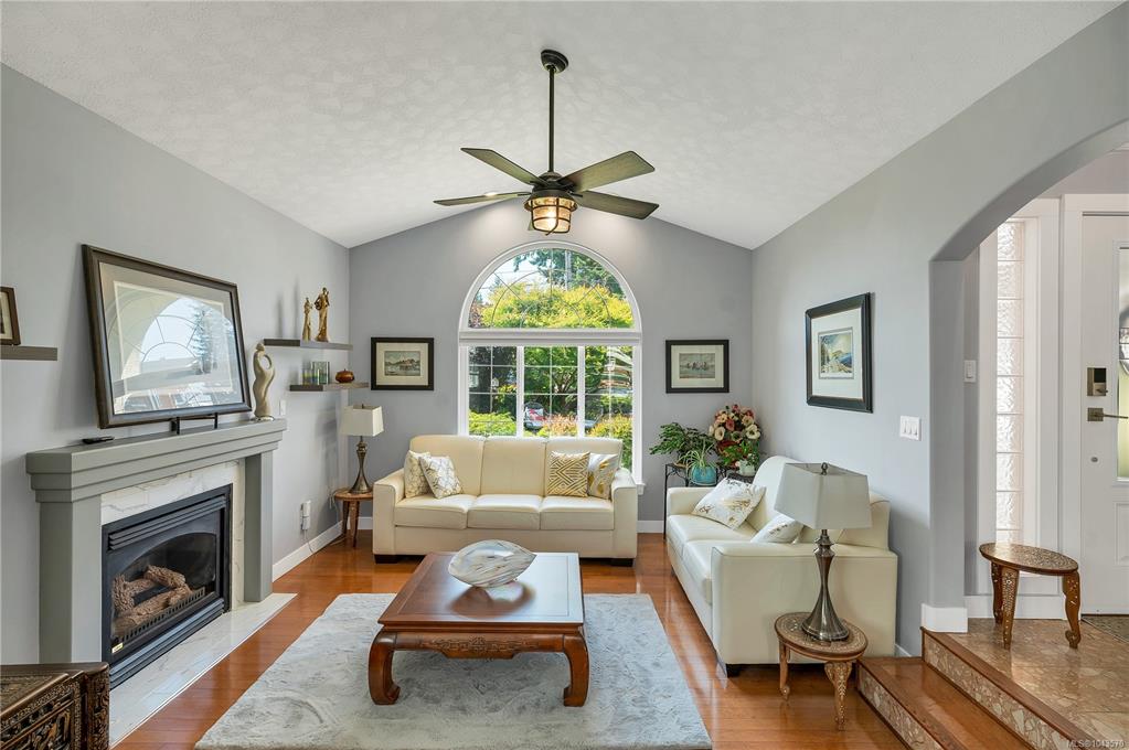 242 Dahl Rd, 1043570, BC,