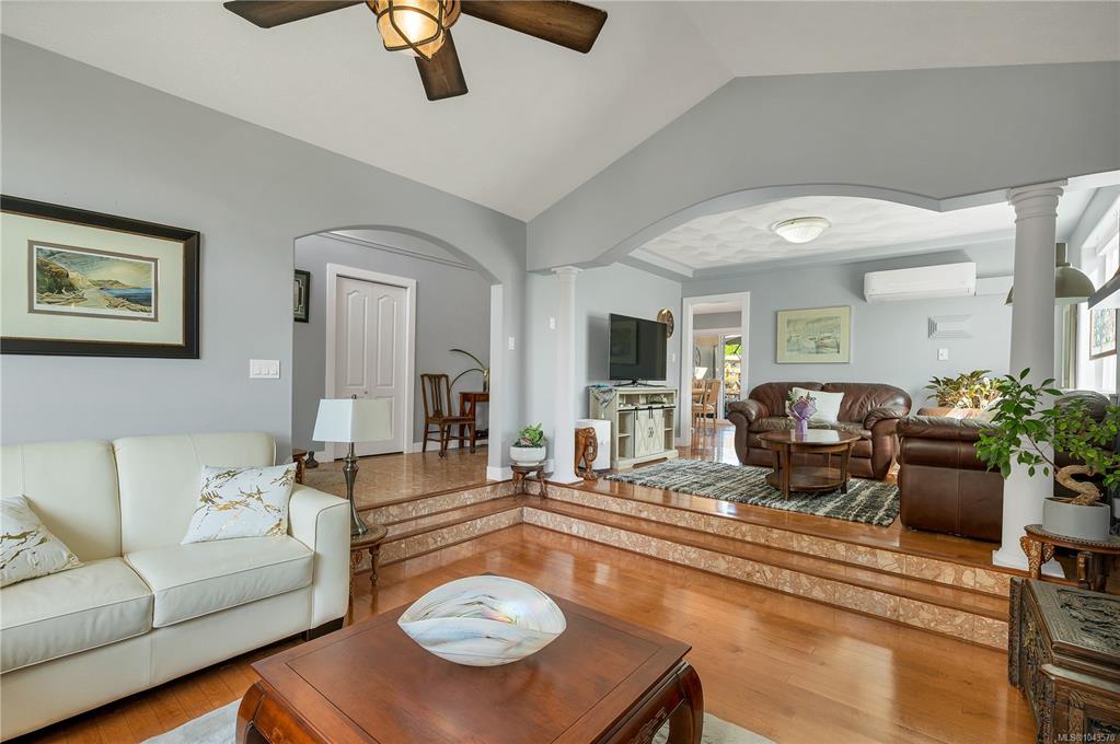 Third View of 242 Dahl Rd, Campbell River, BC, V9W 7X8