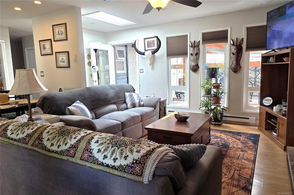 Fifth View of 542 Grayson Rd, Campbell River, BC, V9W 6K4