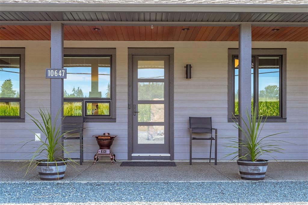 Fourth View of 10647 Olsen Rd, Saltair, BC, V9G 2B1