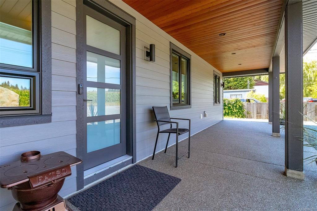 Fifth View of 10647 Olsen Rd, Saltair, BC, V9G 2B1