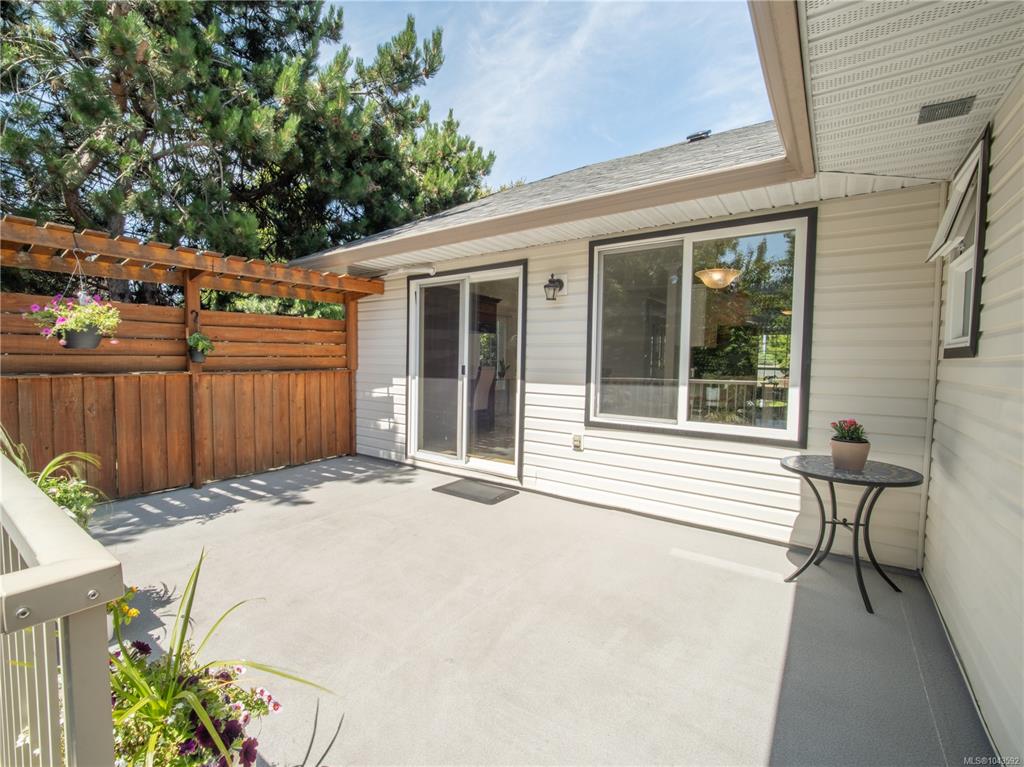 Third View of 4796 Vista View Cres, ROCKY POINT, Nanaimo, BC, V9V 1R2