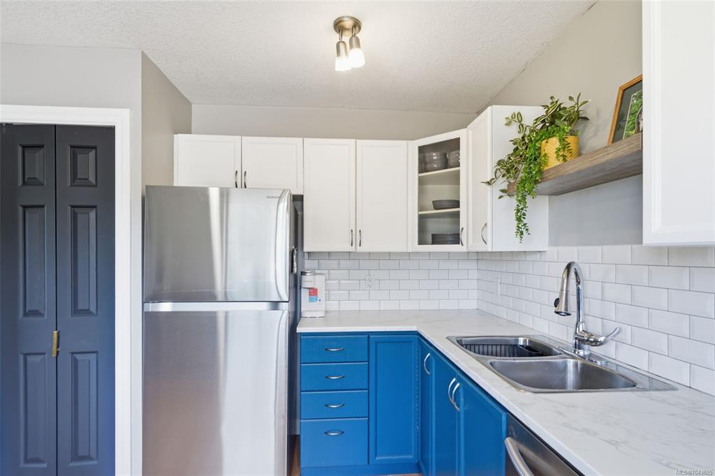 Fifth View of 4801 Hammond Bay Rd, Nanaimo, BC, V9T 5V7