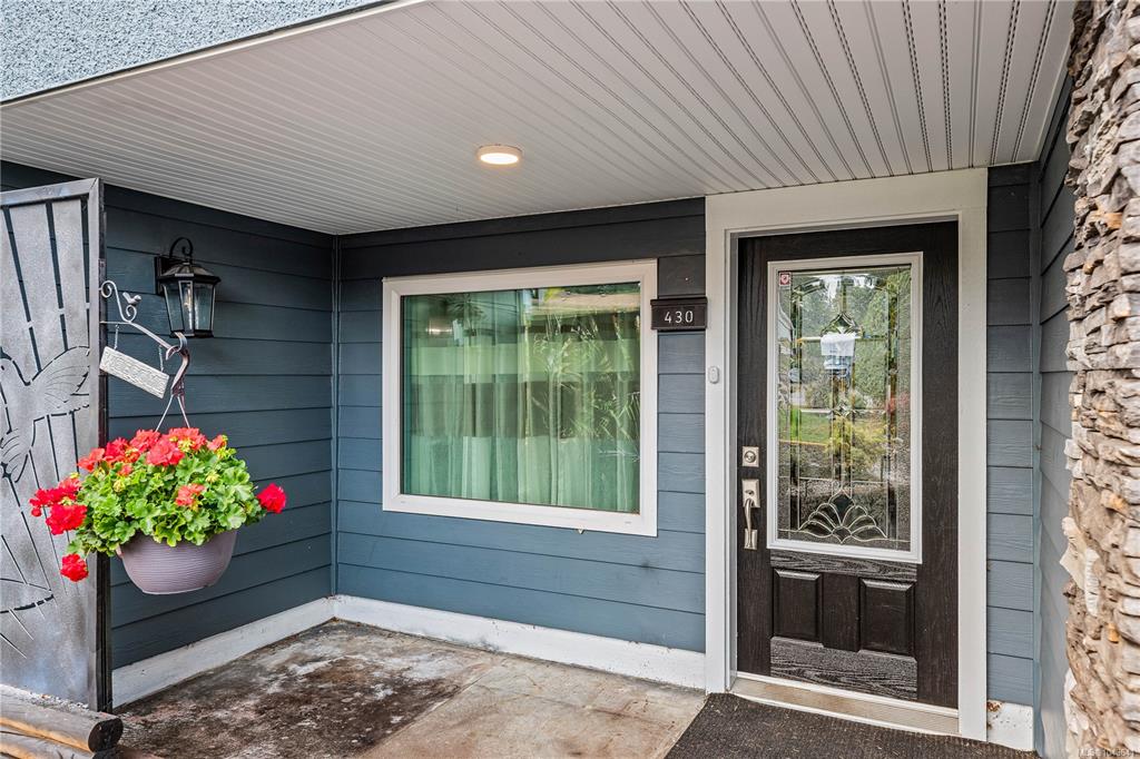 Fifth View of 430 Elizabeth Rd, Campbell River, BC, V9W 3R2