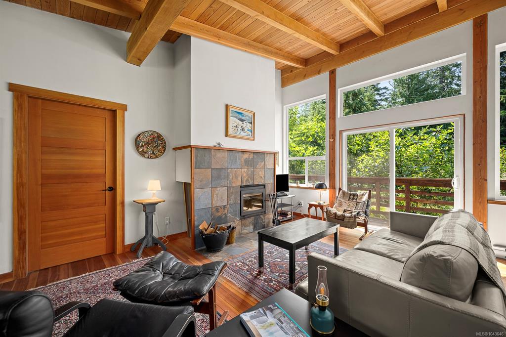 Fifth View of 927 Siskin Lane, Cortes Island, BC, V0P 1K0