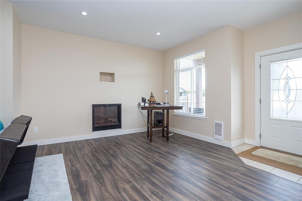Fourth View of 144 Victoria Rd, Nanaimo, BC, V9R 4P5